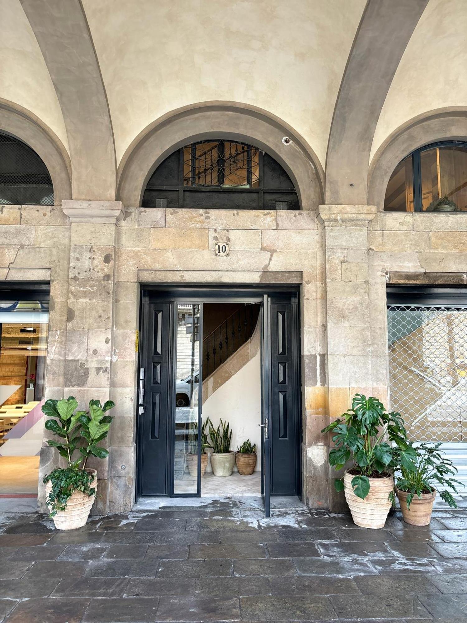 Hostal Porxos Garden Barcelona Exteriör bild